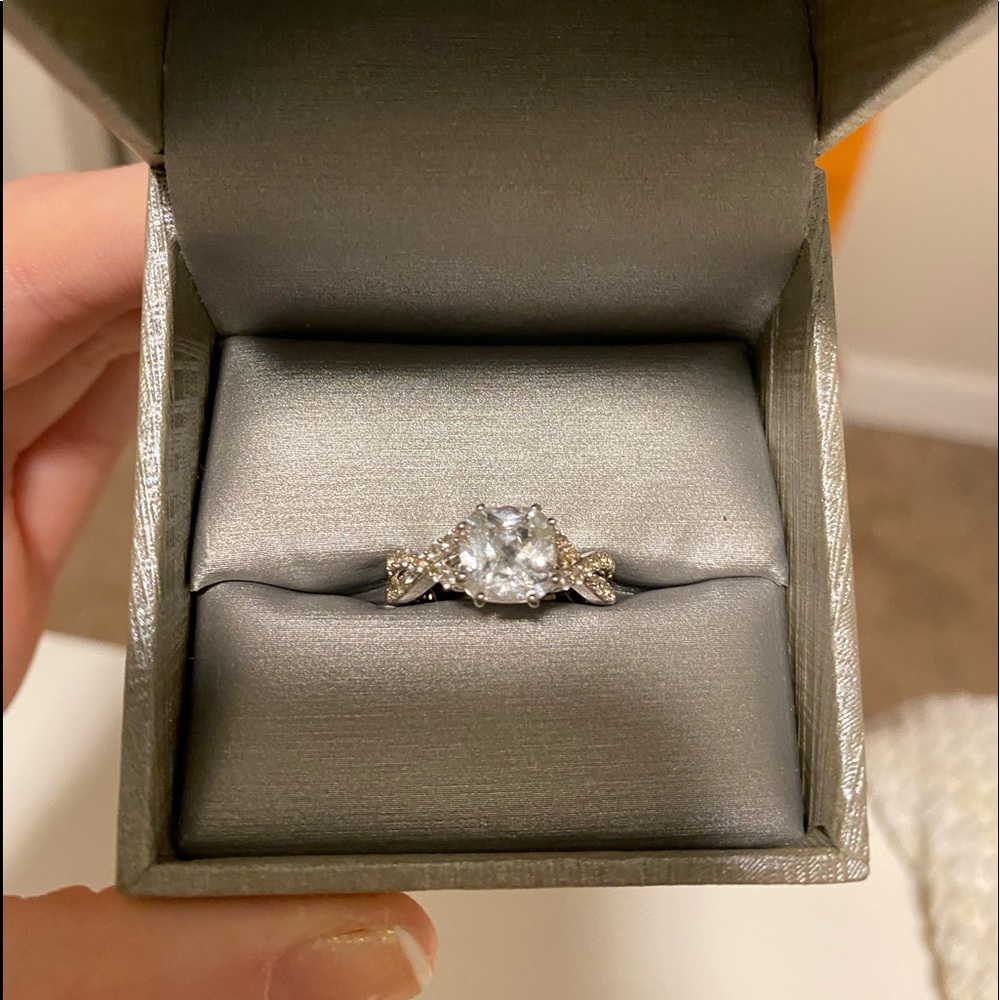 zales white sapphire ring never worn!!